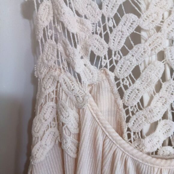 Daytrip Women’s Sz M Cream Tank Racerback Crochet Cotton Rayon Blend - Picture 4 of 10
